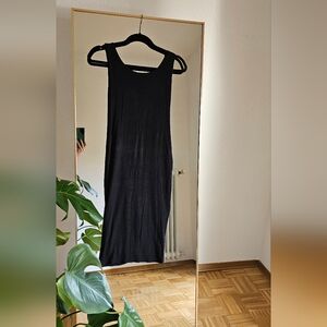 Black Bead Black Back Zippered Dress